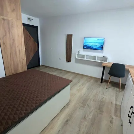 Anastasia Retreat
